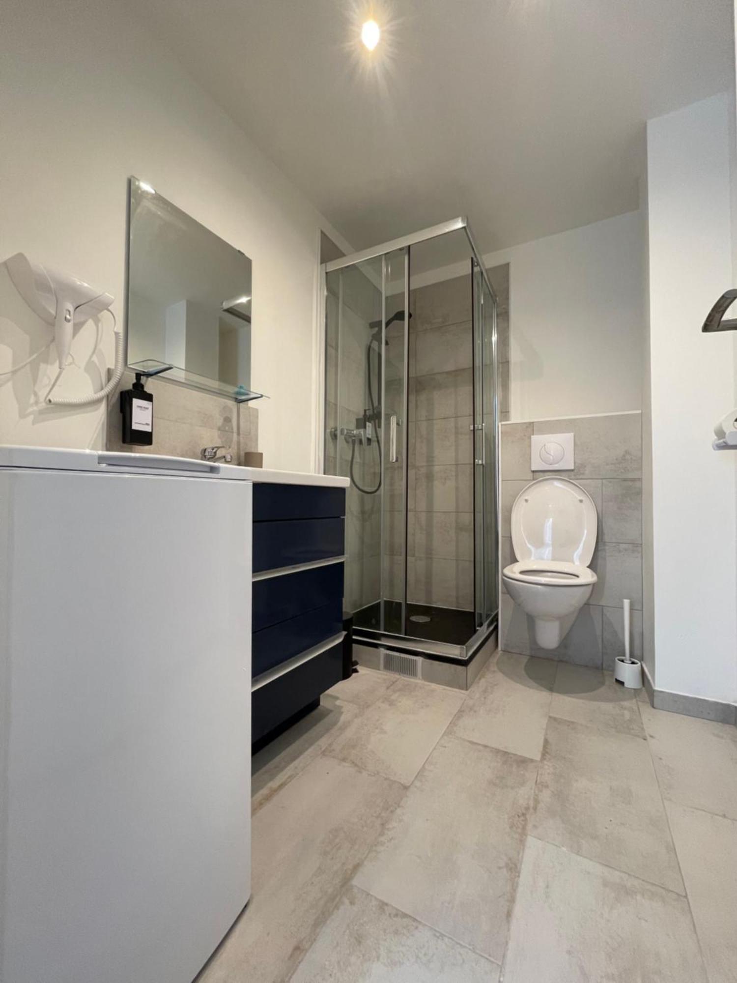 Massy Appart Hotel Bagian luar foto